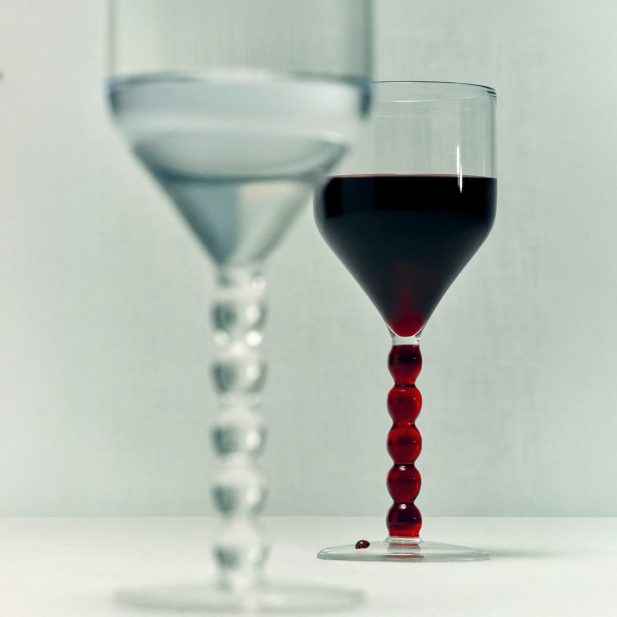 2 Perle Wine Glasses | Clear & Rouge